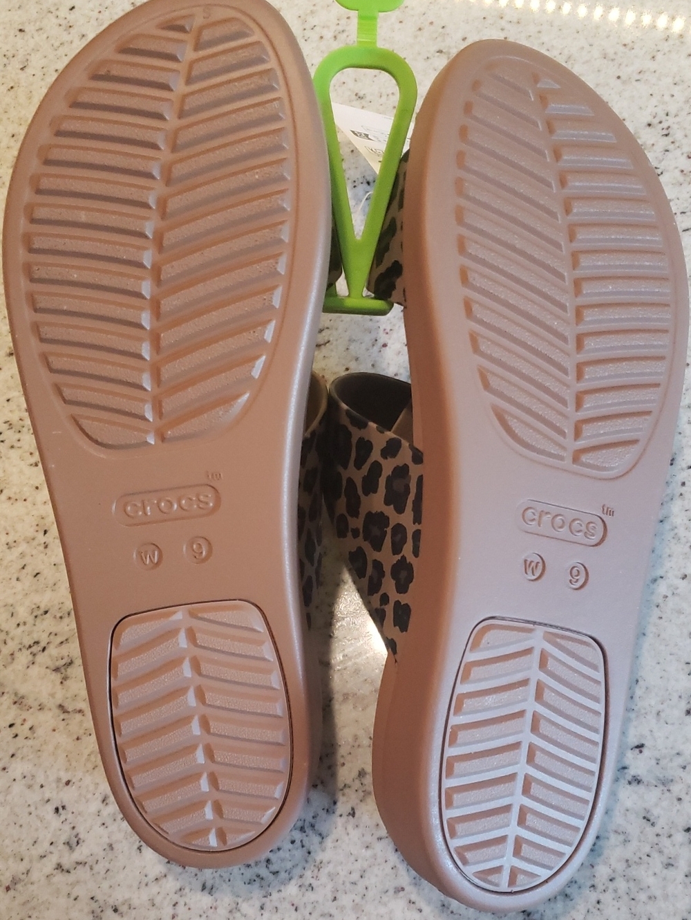 CROCS Brooklyn - Leopard Print Double Strap Sandals in Tan and Black - Picture 5 of 5